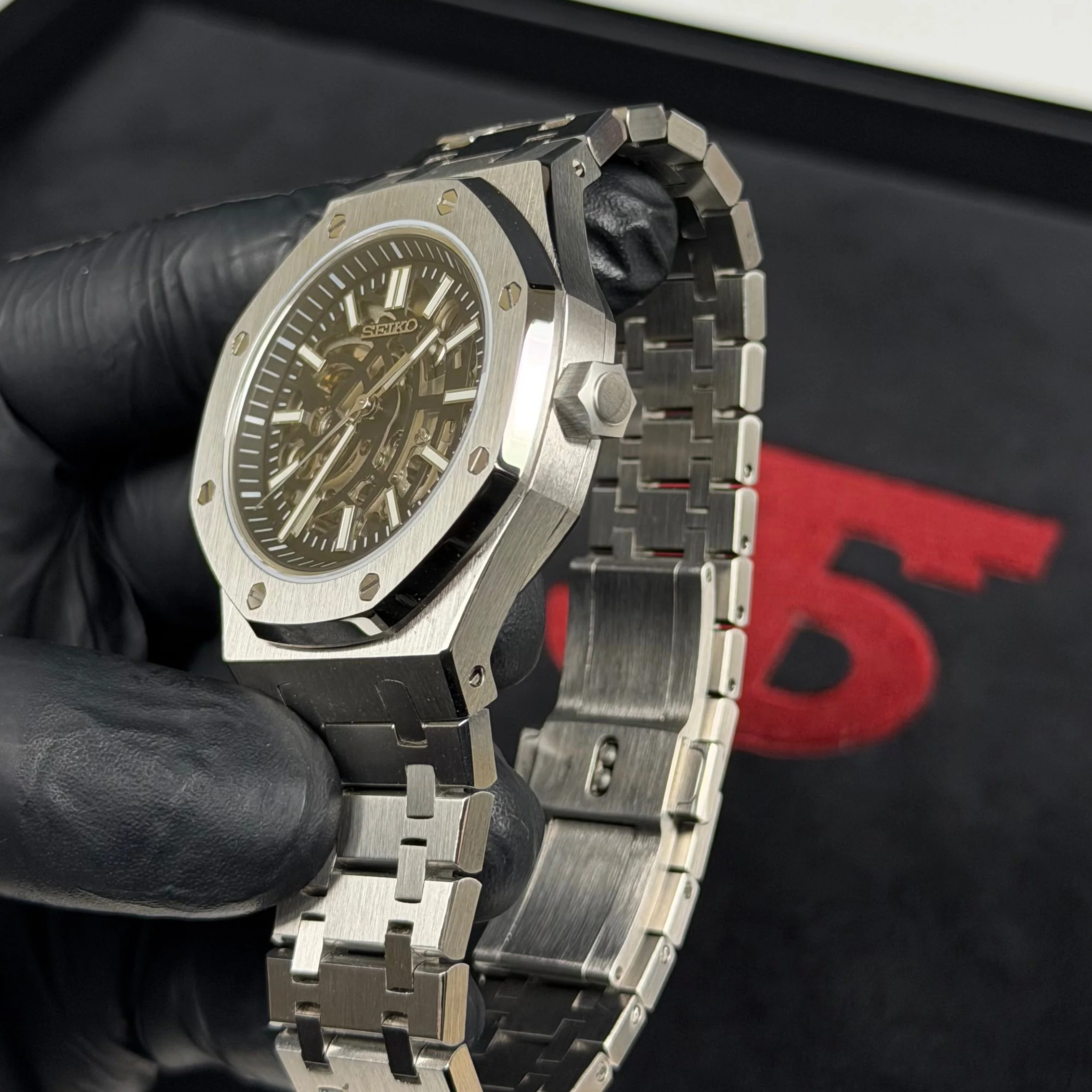 Royal Oak Mod - Skeleton - Image 3