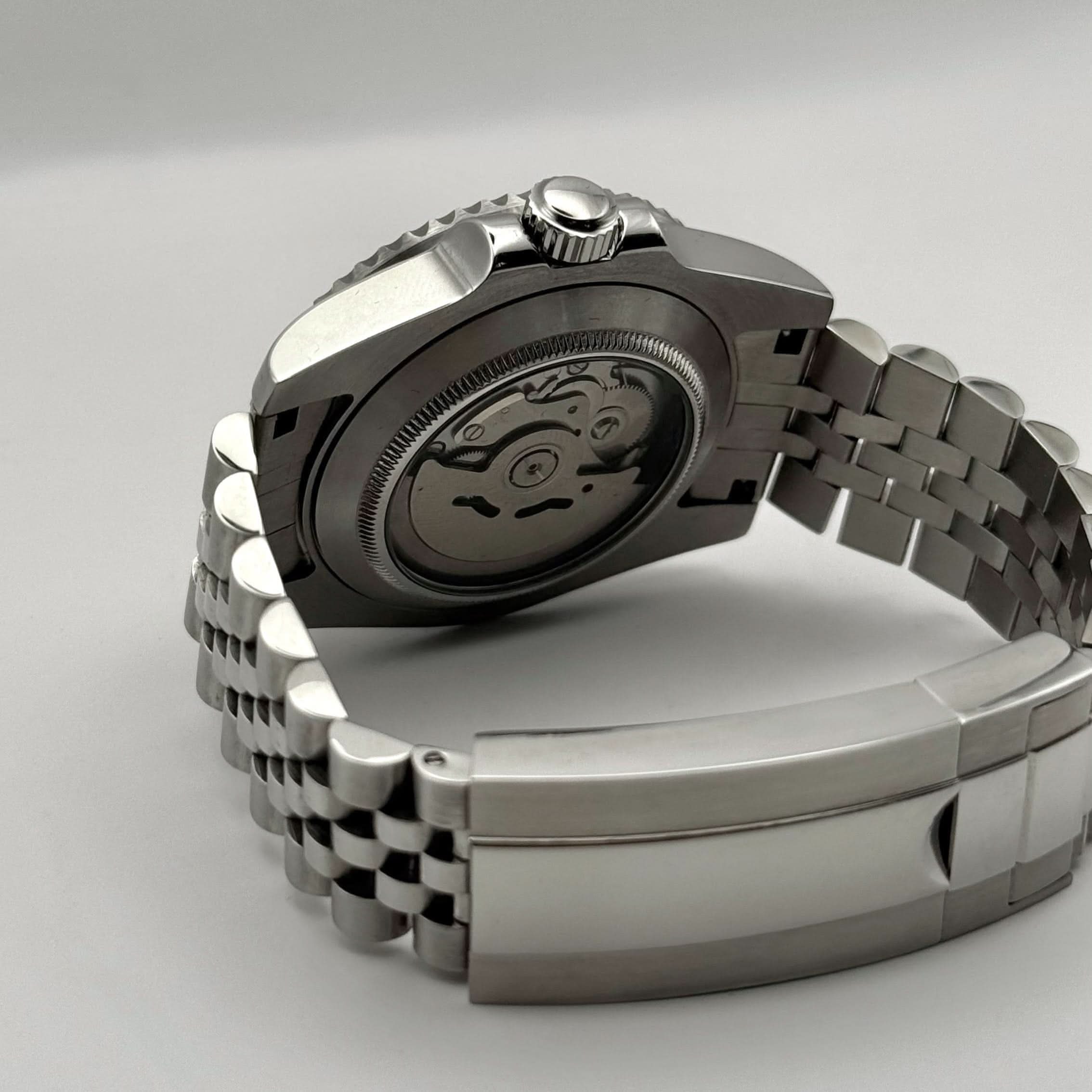 GMT Mod - Bruce Wayne - Image 7