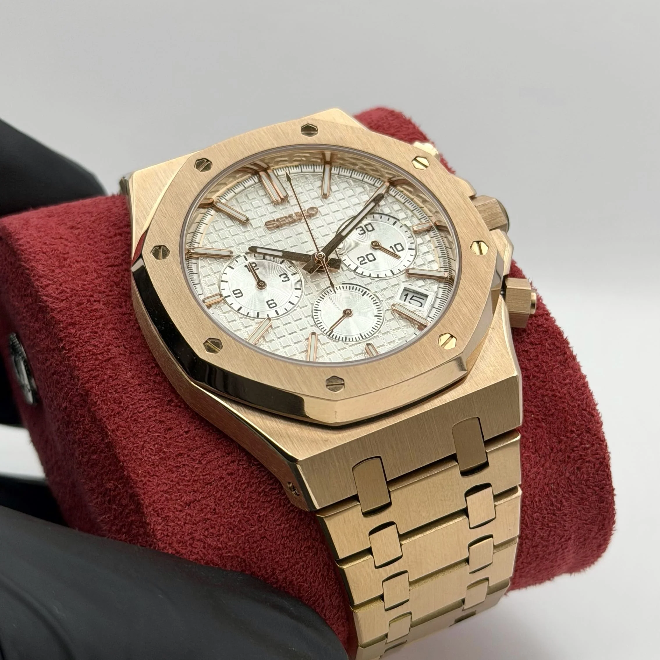 Royal Oak Chrono Mod - Rose Gold White - Image 5